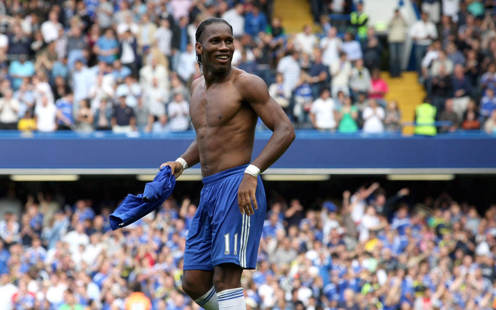 F1年度争冠之夜，拉什福德数据全面爆炸，当赛道轰鸣遇见绿茵狂飙