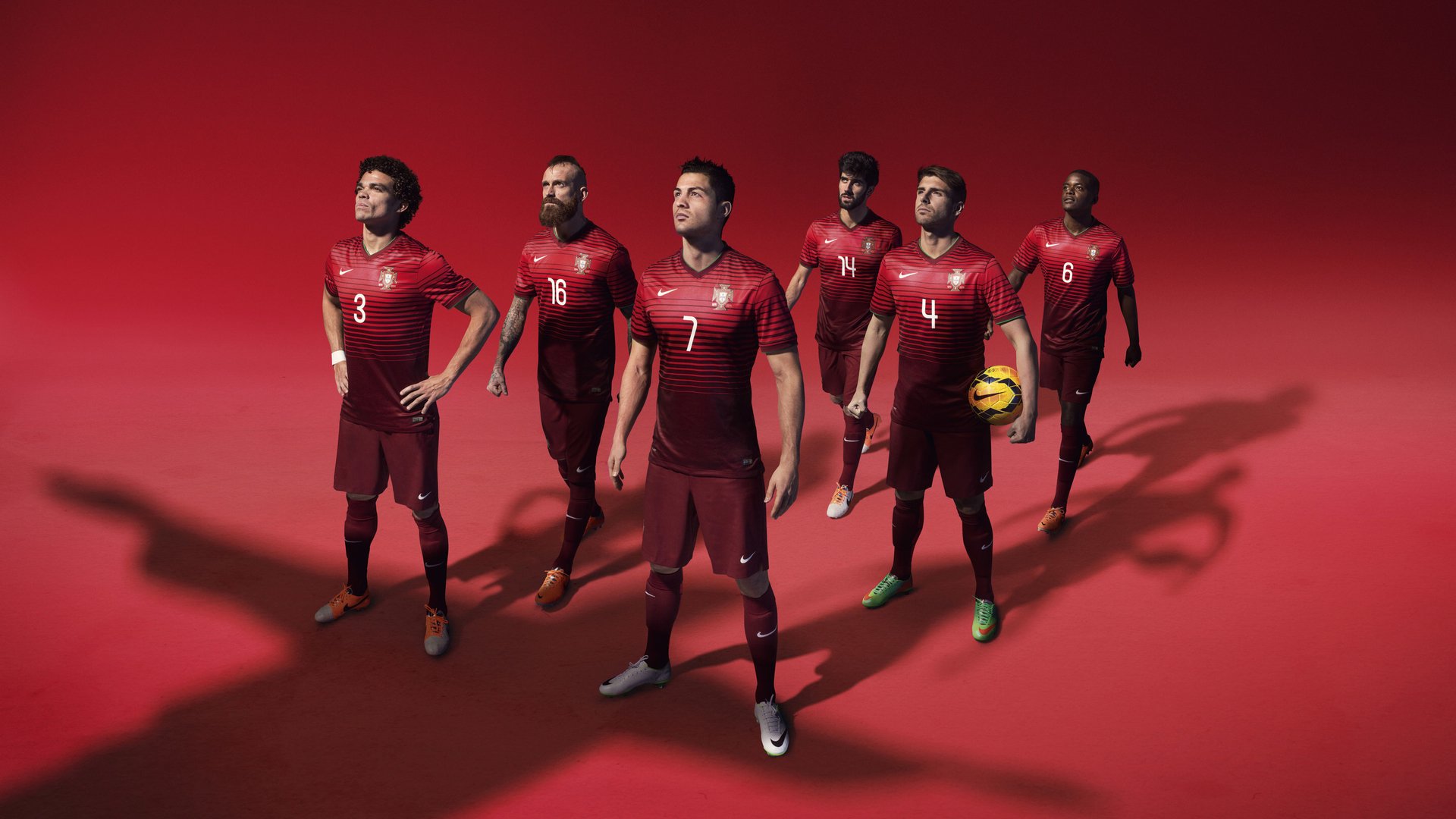 爱游戏入口-绝境中的绿茵奇迹，乌克兰生死战逆转墨西哥，巴雷拉一球定乾坤