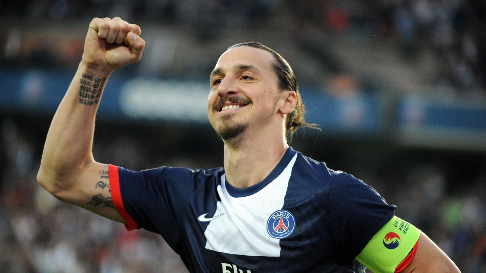 卢卡库连场破门拉开射手榜差距,莱比锡红牛争冠关键战力克利物浦